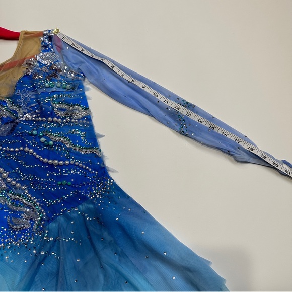 New Figure Skating Dress Size 12 (7~10T) with Hair Scrunchies (130~140cm) - Picture 3 of 11